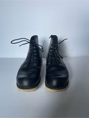 Red Wing Shoes Black Leather Lace-Up Work Boots with Cream Sole